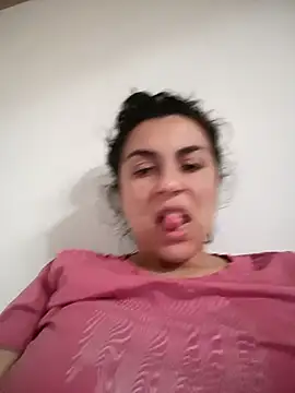 vanessa-titisM online show from 10/25/25, 04:46