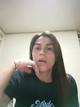 vanessa-titisM online show from 03/31/26, 03:30