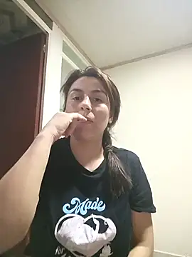 vanessa-titisM online show from 04/09/26, 03:50