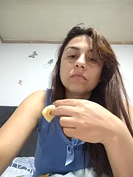 vanessa-titisM online show from 04/10/26, 02:28