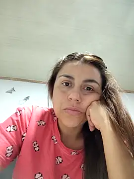 vanessa-titisM online show from 04/15/26, 03:24