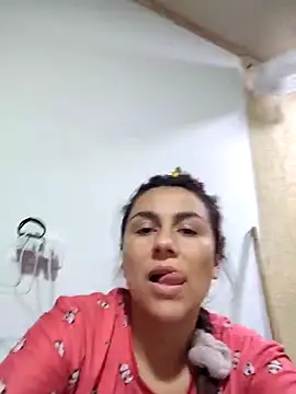 vanessa-titisM online show from 04/16/26, 01:06