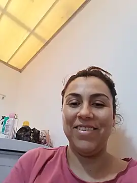 vanessa-titisM online show from 06/05/26, 10:04