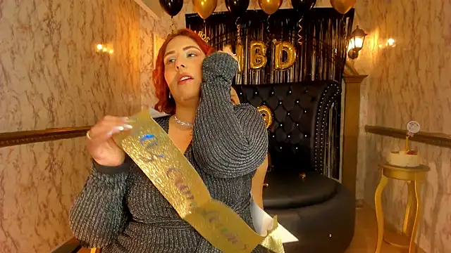 Helenstanford online show from 11/11/25, 01:44