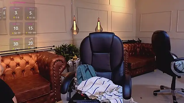 ArielBlossom    online show from 02/11/26, 12:10