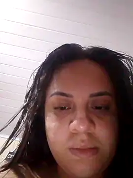 luablancax2021 online show from 10/09/25, 10:30