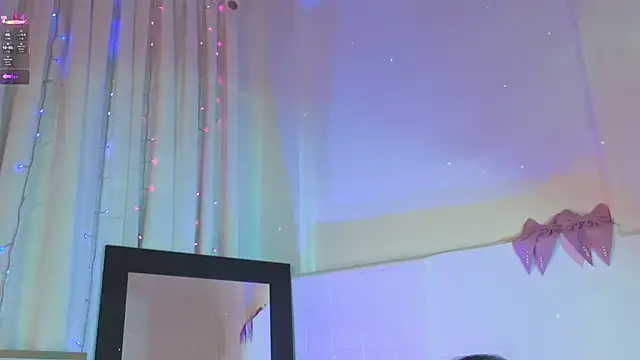 ashlynnlowe  online show from 04/19/26, 10:12