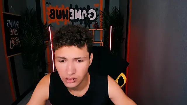 JonnyDarka online show from 10/17/25, 10:40