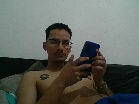 bluc96cm online show from 11/09/25, 04:33