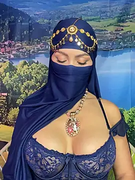  hafsa  online show from 11/11/25, 11:21