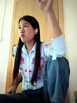 Snapshot of luy-xinh02 chatting on 09/30/25, 06:40 luy-xinh02 online show from 09/30/25, 06:40