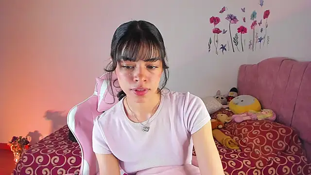 maddy parker   online show from 07/09/26, 10:03