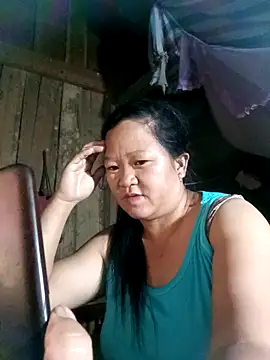 riso-00 online show from 09/29/25, 03:06