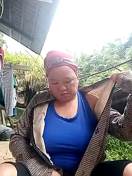 riso-00 online show from 10/15/25, 02:55