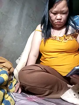 riso-00 online show from 03/11/26, 03:40