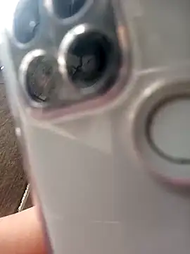 riso-00 online show from 04/16/26, 07:53