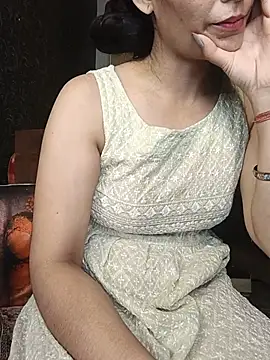 Snapshot of Neha_Singh92 chatting on 07/16/26, 05:52 Neha Singh92 online show from 07/16/26, 05:52