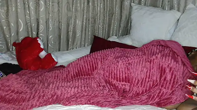 Bustyboobs02xx online show from 02/17/26, 05:15