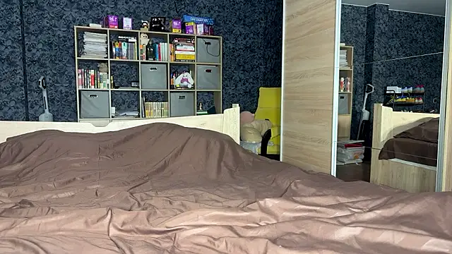 AzureEyes online show from 02/21/26, 02:29