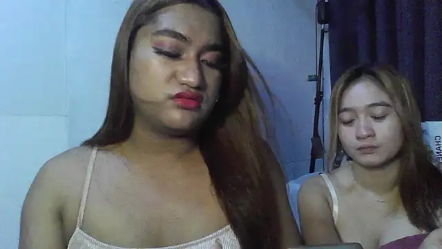 Elysia Fox online show from 05/26/26, 06:42