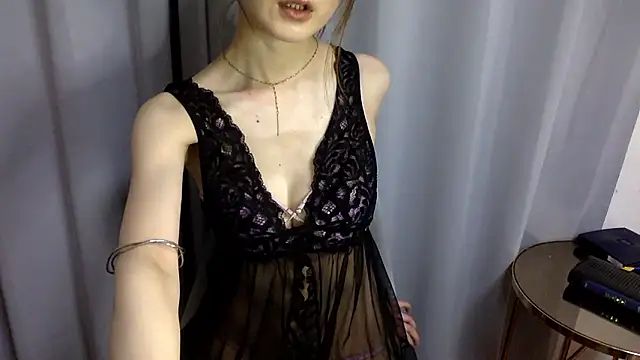 Snapshot of mari_maria chatting on 09/21/25, 06:26 mari maria online show from 09/21/25, 06:26