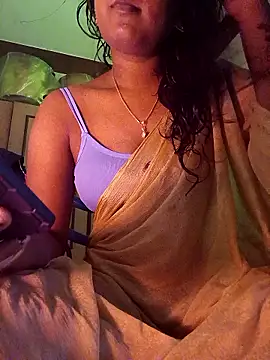 Snapshot of Tamil_Kavitha chatting on 04/25/26, 05:10 Tamil Kavitha online show from 04/25/26, 05:10