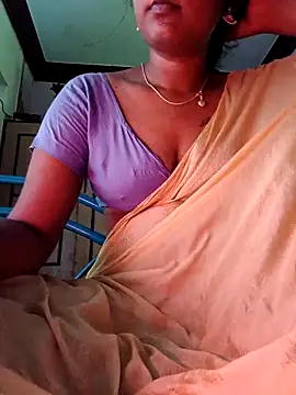 Snapshot of Tamil_Kavitha chatting on 05/06/26, 05:14 Tamil Kavitha online show from 05/06/26, 05:14