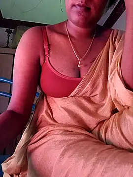 Snapshot of Tamil_Kavitha chatting on 05/15/26, 09:16 Tamil Kavitha online show from 05/15/26, 09:16