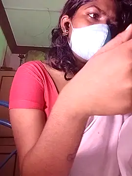 Snapshot of Tamil_Kavitha chatting on 06/05/26, 04:41 Tamil Kavitha online show from 06/05/26, 04:41