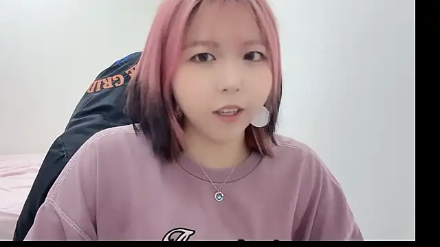 Snapshot of piffydream chatting on 10/27/25, 08:29 piffydream online show from 10/27/25, 08:29