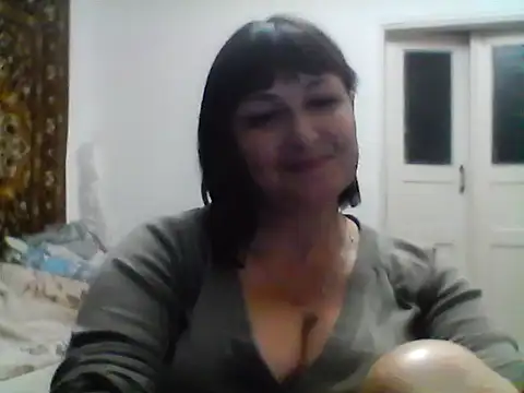 MariannaLove759 online show from 10/16/25, 03:46