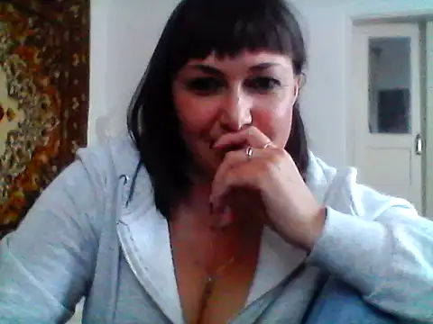 MariannaLove759 online show from 10/24/25, 10:44