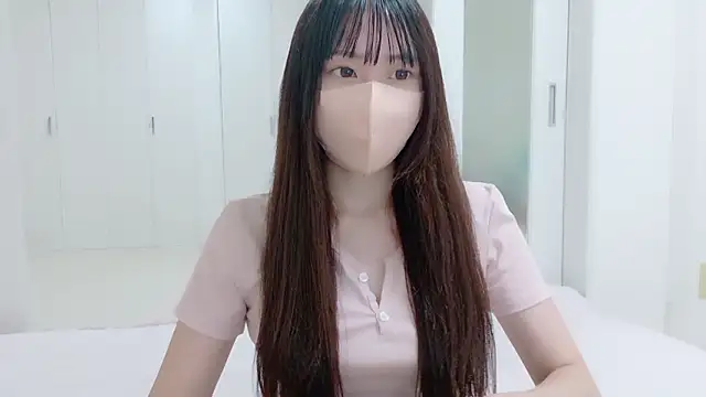 Snapshot of _Mia_land_ chatting on 09/19/25, 01:12  Mia land  online show from 09/19/25, 01:12