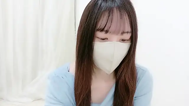 Snapshot of _Mia_land_ chatting on 10/10/25, 01:10  Mia land  online show from 10/10/25, 01:10