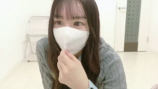  Mia land  online show from 02/12/26, 01:50