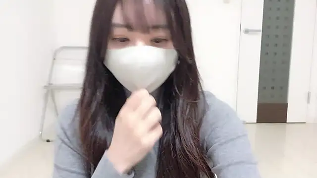  Mia land  online show from 03/13/26, 02:23