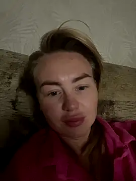 MartaLuna  online show from 10/01/25, 07:20