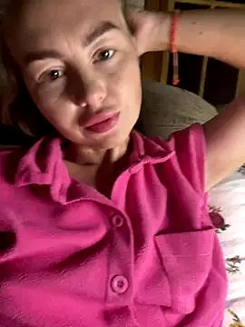 MartaLuna  online show from 10/03/25, 08:50