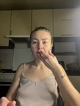 MartaLuna  online show from 02/01/26, 09:13