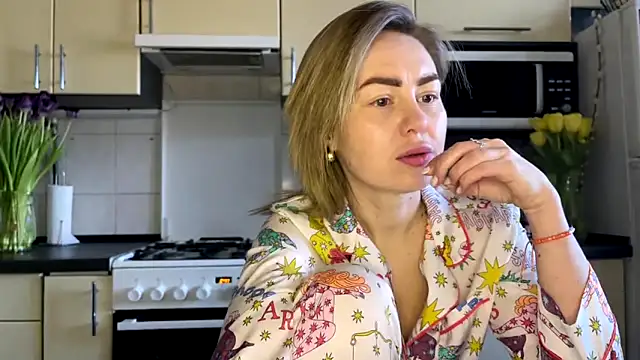 MartaLuna  online show from 03/12/26, 11:16