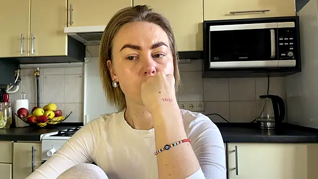 MartaLuna  online show from 03/27/26, 10:15