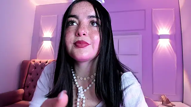 Snapshot of Ashleypetit chatting on 06/22/26, 12:24 Ashleypetit online show from 06/22/26, 12:24