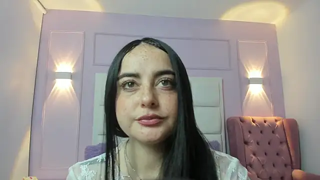 Snapshot of Ashleypetit chatting on 07/29/26, 01:42 Ashleypetit online show from 07/29/26, 01:42