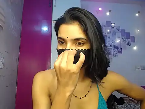 Sweetangle24 online show from 10/04/25, 08:40