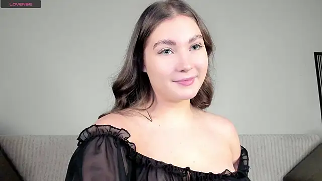 KristynSchwerin online show from 10/17/25, 01:14