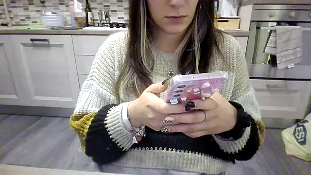 Camaleontica online show from 10/14/25, 06:20