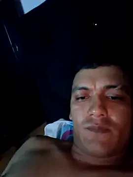 Chloe y Dante online show from 11/24/25, 04:56