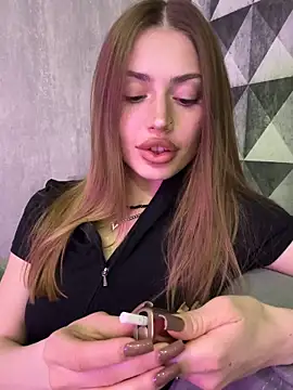 Elizabeth Tay online show from 03/27/26, 06:29