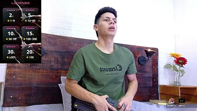 JhosuaVega online show from 09/27/25, 02:05