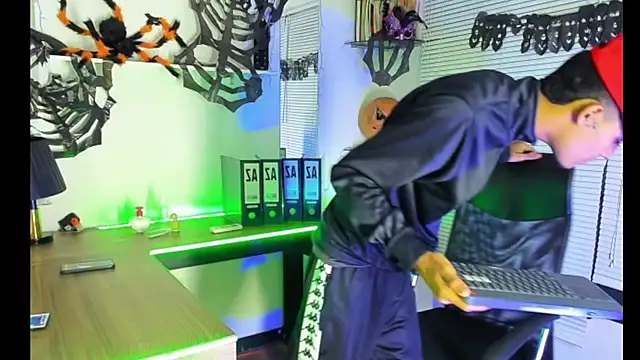 xxKamadevaxx online show from 10/12/25, 01:21